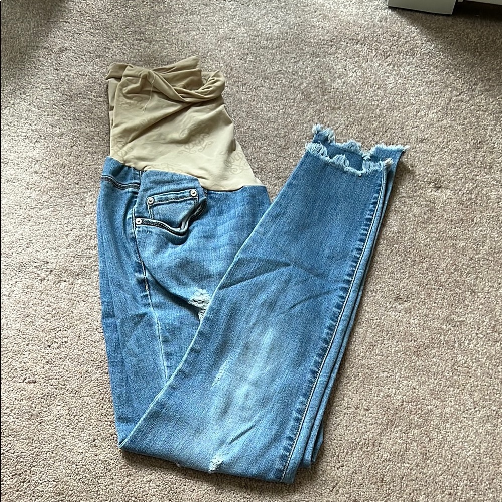 Jessica Simpson light wash maternity jeans